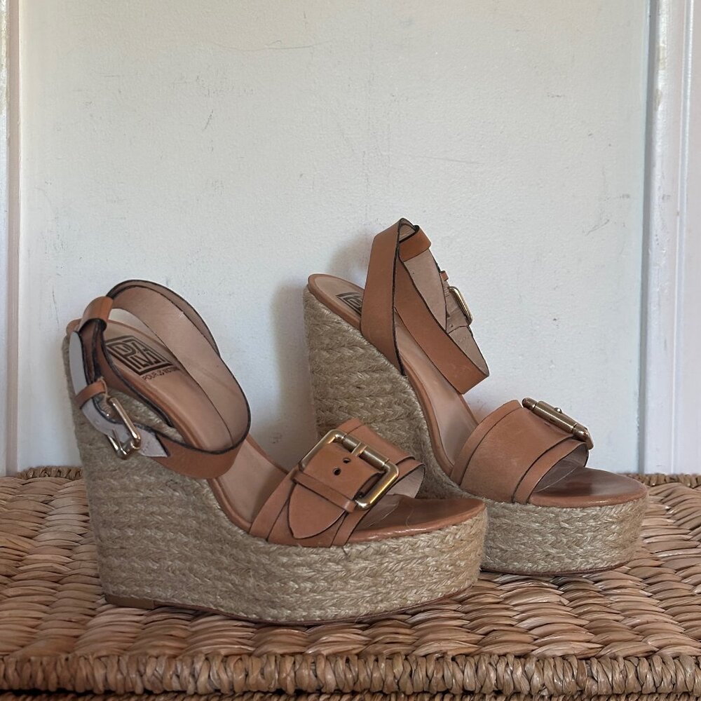 Neutral Wedge Espadrille Sandals by Pour La Victoire / Size 8